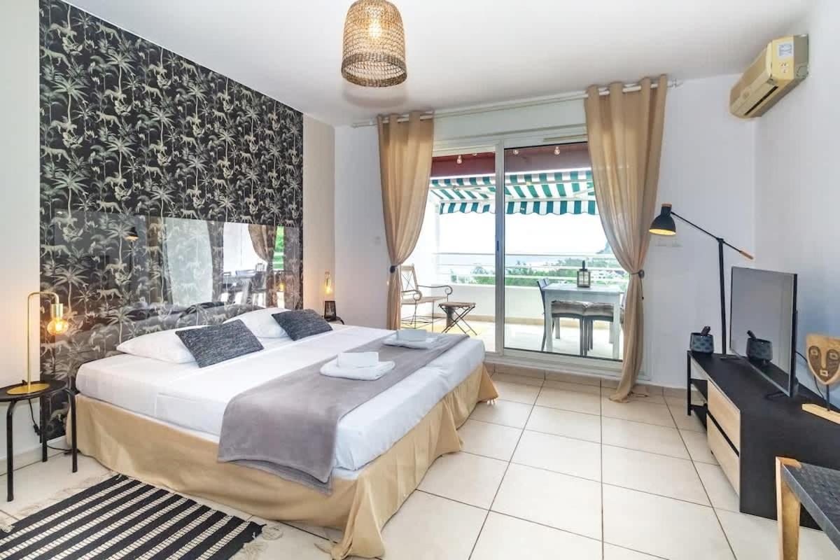 Out Of Africa - Beau Studio Avec Magnifique Vue Mer A Cap Homard - Saint-Gilles Экстерьер фото