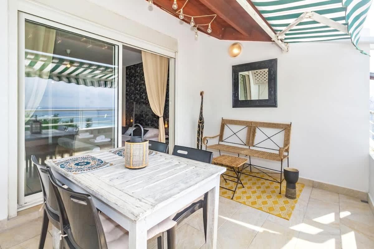 Out Of Africa - Beau Studio Avec Magnifique Vue Mer A Cap Homard - Saint-Gilles Экстерьер фото
